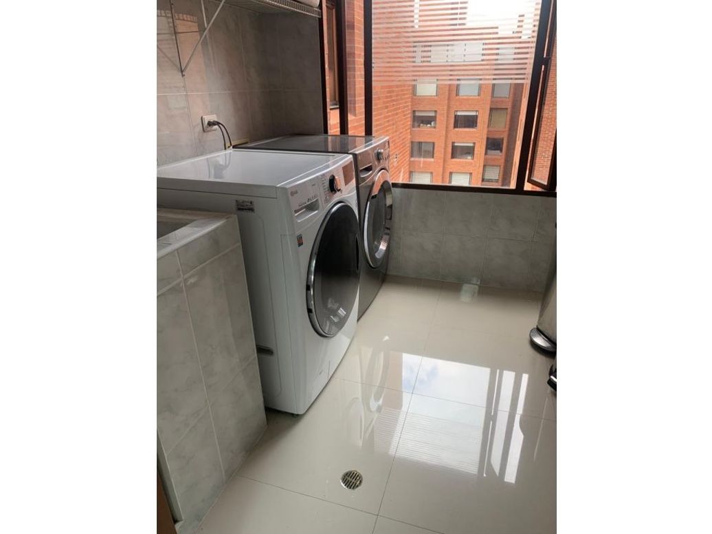 Apartamento de 4 alcobas en venta en Santa Paula, Bogotá, 283 m² · foto 15 de 20
