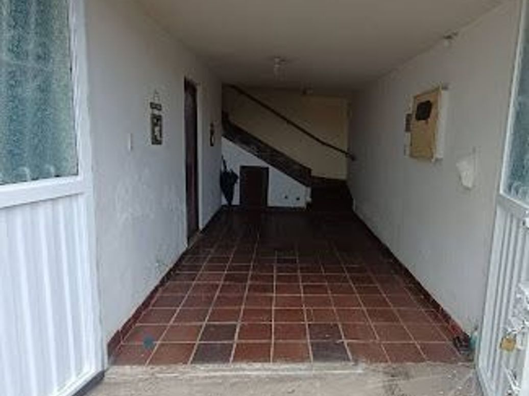 Casa de 6 alcobas en venta en Boita, Bogotá, 160 m² · foto 4 de 20