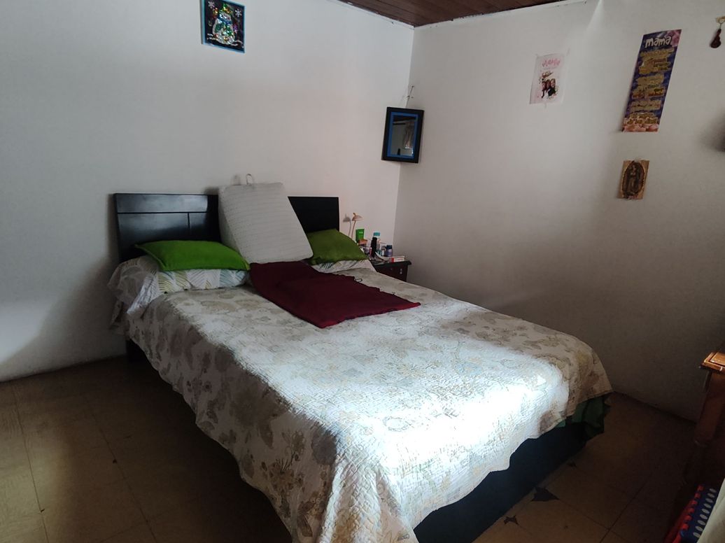 Casa de 6 alcobas en venta en Bellavista Occidental, Bogotá, 133 m² · foto 12 de 20
