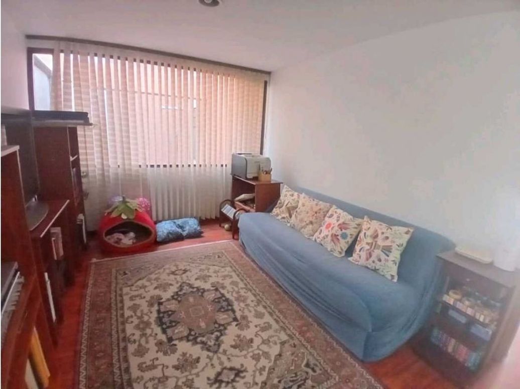 Apartamento de 4 alcobas en venta en Santa Barbara Central, Bogotá, 210 m² · foto 7 de 14