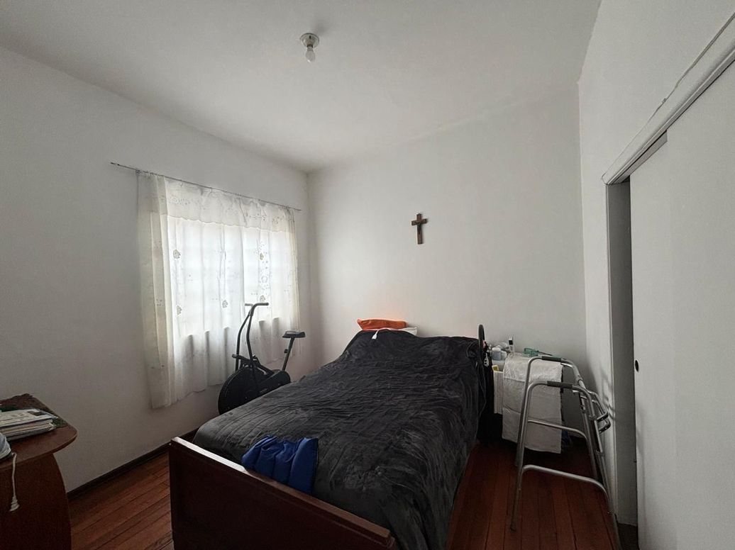 Casa de 5 alcobas en venta en Benjamin Herrera, Bogotá, 177 m² · foto 6 de 12