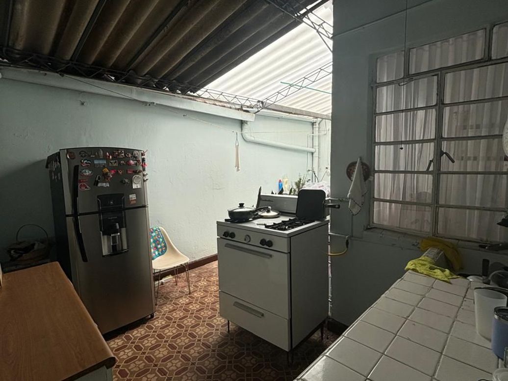 Casa de 5 alcobas en venta en Benjamin Herrera, Bogotá, 177 m² · foto 4 de 12