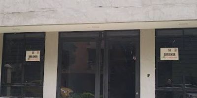 Excelente Apartamento, edificio tranquilo, vista a zona verde, cerca a supermercados, rutas de buses, Iglesia, fácil acceso, una alcoba con closet, baño, salón comedor, cocina integral, $ 1900.000, incluidos los servicios de agua, luz , gas e internet por wifi, puerta de seguridad, posibilidad de parqueadero para moto en 100.000 pesos mensuales, contacto Andres Jimenez 313 6837000