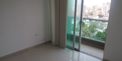 Descubre este exclusivo APARTAMENTO en venta , con 1 habitación, 2 baños y 1 parqueadero. Con una superficie de 53 metros cuadrados, este inmueble ofrece comodidad y elegancia en cada rincón. Ubicado en una zona privilegiada, cerca de servicios y comercios. ¡No pierdas la oportunidad de vivir en este lugar único! Contáctanos para más información y agenda una visita. ¡Tu nuevo hogar te espera!