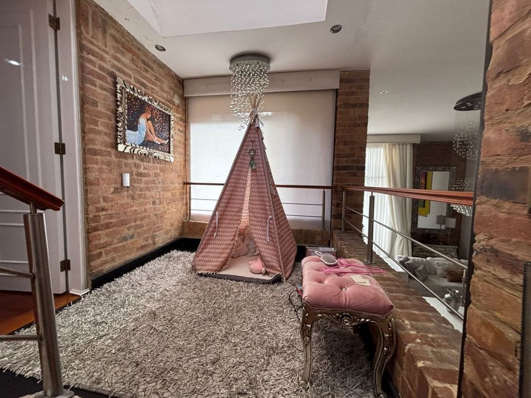 Casa de 4 alcobas en venta en Sotileza, Bogotá, 472 m² · foto 7 de 20