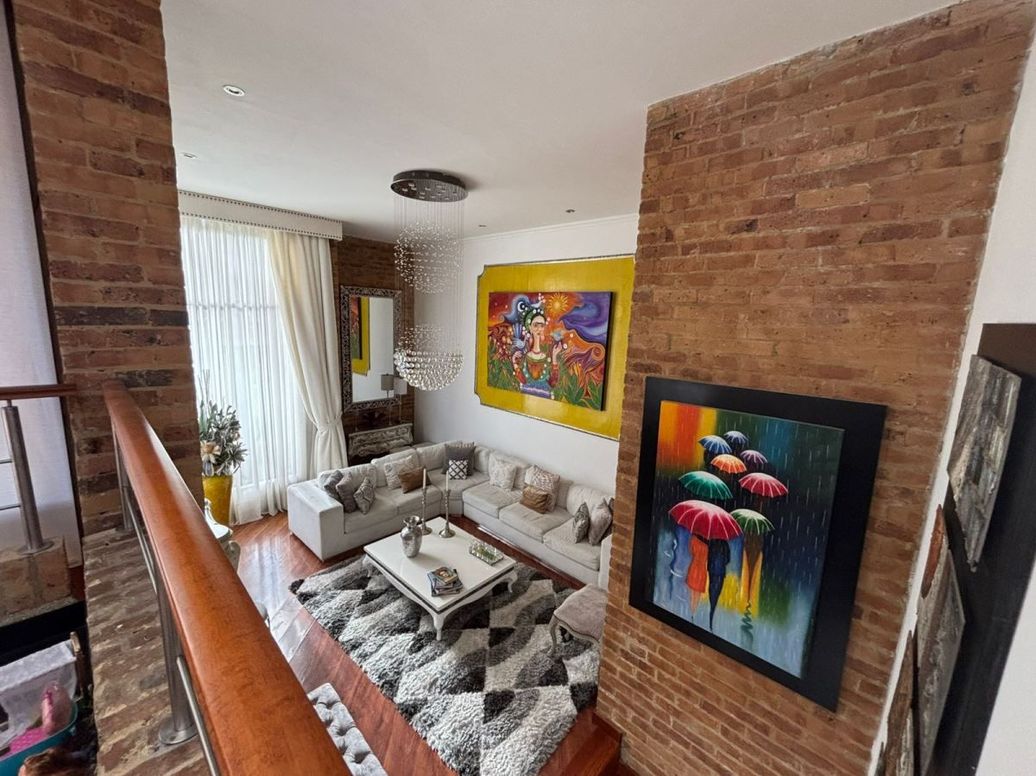 Casa de 4 alcobas en venta en Sotileza, Bogotá, 472 m² · foto 4 de 20