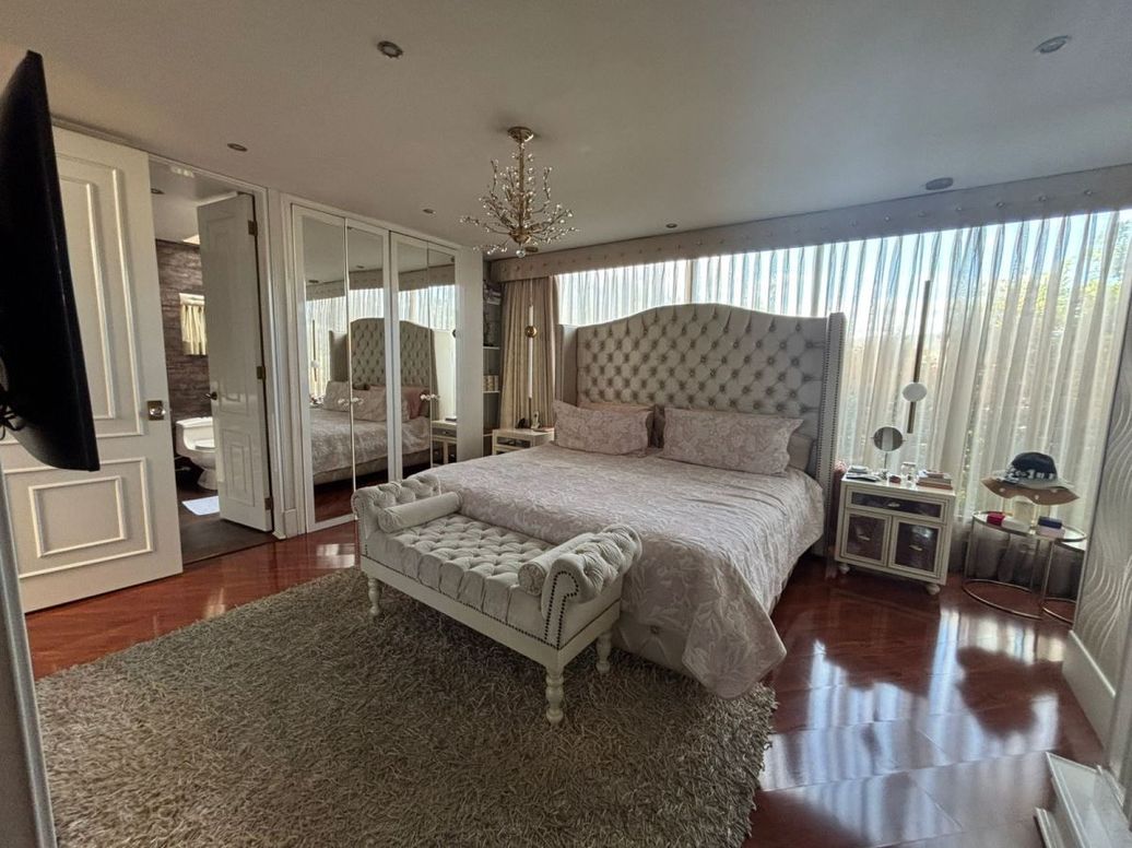Casa de 4 alcobas en venta en Sotileza, Bogotá, 472 m² · foto 15 de 20
