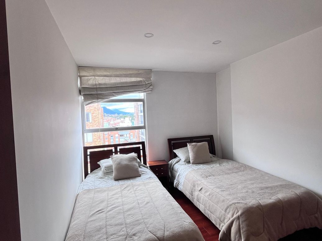 Apartamento de 3 alcobas en venta en Los Cedritos, Bogotá, 114 m² · foto 16 de 17