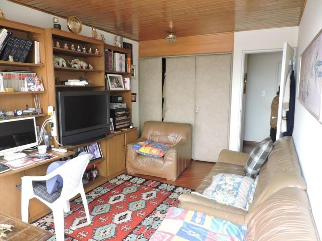 Apartamento de 3 alcobas en venta en Cedro Salazar, Bogotá, 117 m² · foto 9 de 13