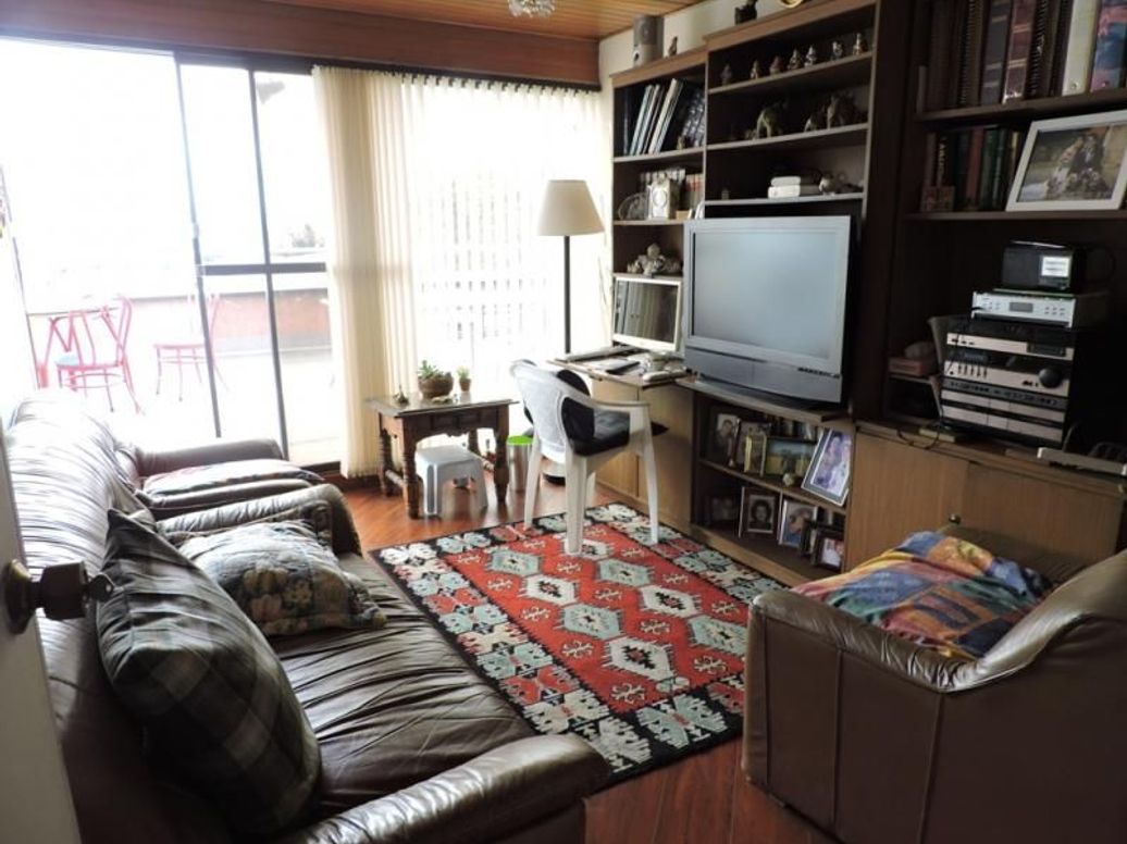 Apartamento de 3 alcobas en venta en Cedro Salazar, Bogotá, 117 m² · foto 8 de 13