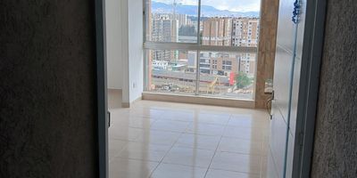Apartamento para estrenar de 2 alcobas con closet, estudio opcional, sala comedor, baño, cocina integral, zona de lavandería, vigilancia día y noche, vista a la zona verde, cerca al aeropuerto, zona franca, vías de acceso por la Avenida Esperanza, calle 17, cerca a futuro Regiotram de occidente, cerca a la   terminal del sitp de la linea de Brisas Fontibón.