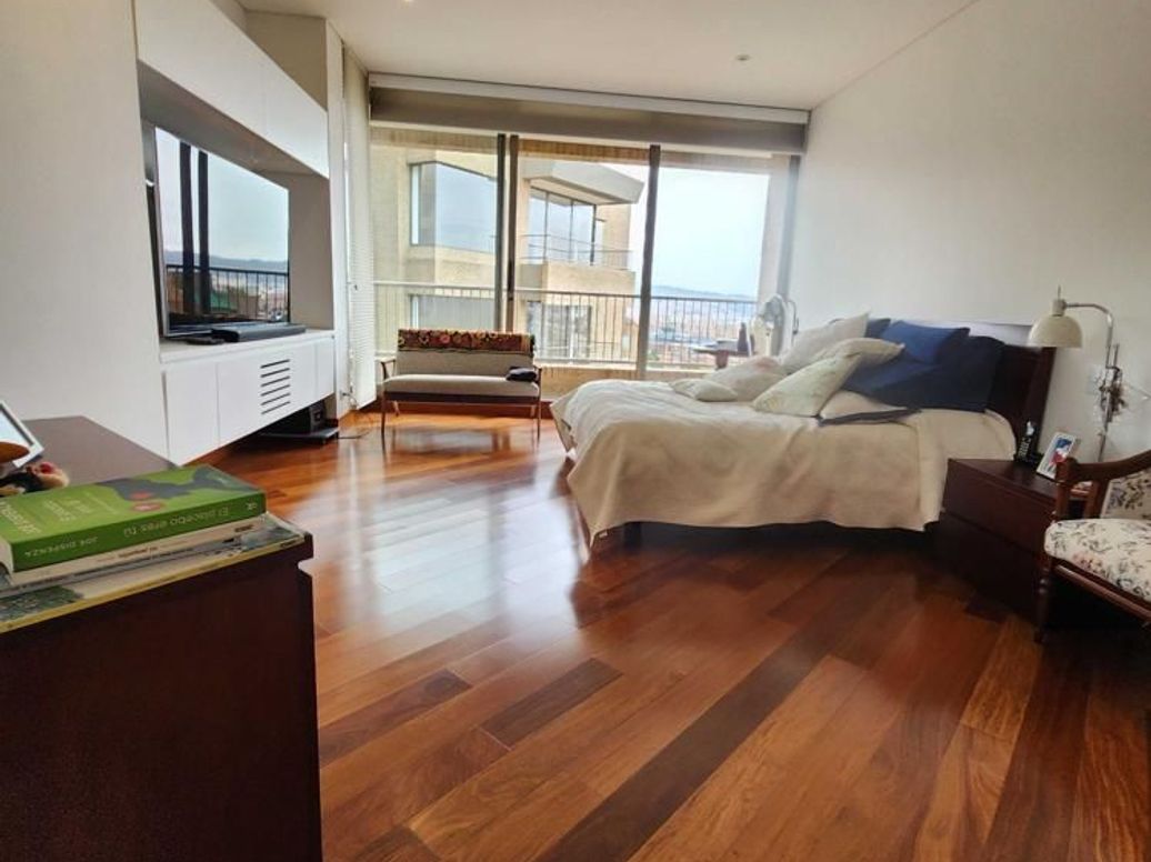 Apartamento de 3 alcobas en venta en Niza Suba, Bogotá, 275 m² · foto 15 de 18