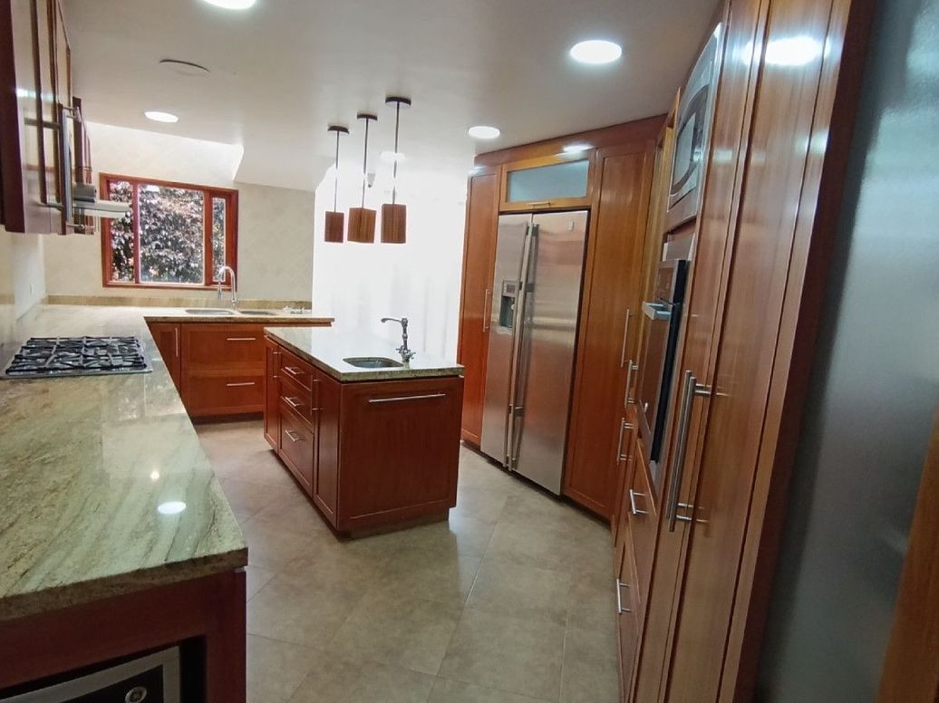 Casa de 4 alcobas en venta en San José De Bavaria, Bogotá, 400 m² · foto 14 de 20