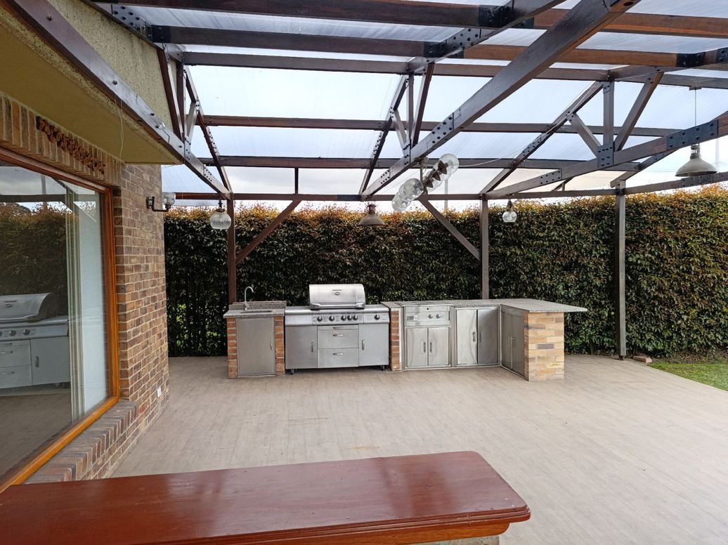 Casa de 4 alcobas en venta en San José De Bavaria, Bogotá, 400 m² · foto 6 de 20