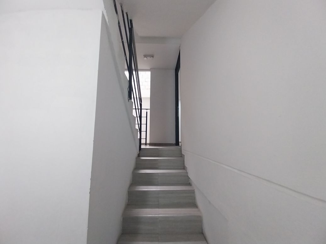 Apartamento de 2 alcobas en venta en La Estrada, Bogotá, 50 m² · foto 2 de 12