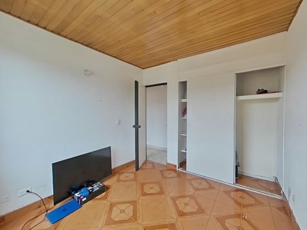 Apartamento de 3 alcobas en venta en Toberin, Bogotá, 53 m² · foto 10 de 20