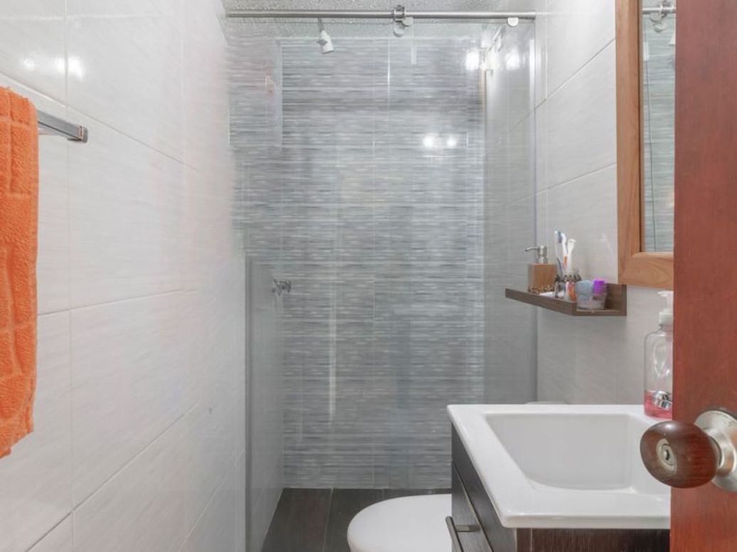 Apartamento de 4 alcobas en venta en Campin Occidental, Bogotá, 137 m² · foto 16 de 20