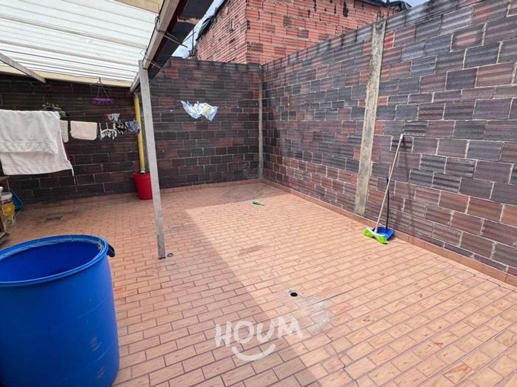 Casa de 6 alcobas en venta en Nariño Sur, Bogotá, 143 m² · foto 2 de 20