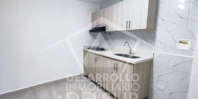 Local en arriendo, 2 baños cabinados, cocina integral, zona de ropas, divisiones de local y garaje, calentador, parqueadero garaje.
Sector residencial , rutas de transporte, supermercados, tiendas de barrio, zonas comerciales.
Web: Desarrollo Inmobiliario del SurCelular: 3156901885