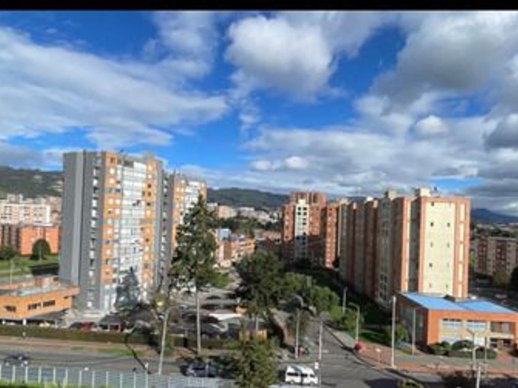 Apartamento de 3 alcobas en venta en San Antonio Norte, Bogotá, 89 m² · foto 9 de 12