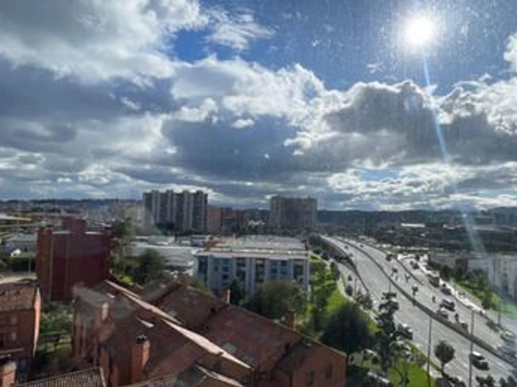 Apartamento de 3 alcobas en venta en San Antonio Norte, Bogotá, 89 m² · foto 7 de 12