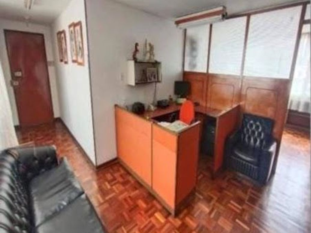 Apartamento de 3 alcobas en venta en Centro Historico, Bogotá, 108 m² · foto 2 de 11