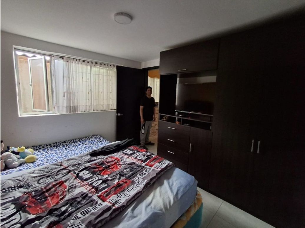 Apartamento de 6 alcobas en venta en Fontibón Centro, Bogotá, 240 m² · foto 17 de 20