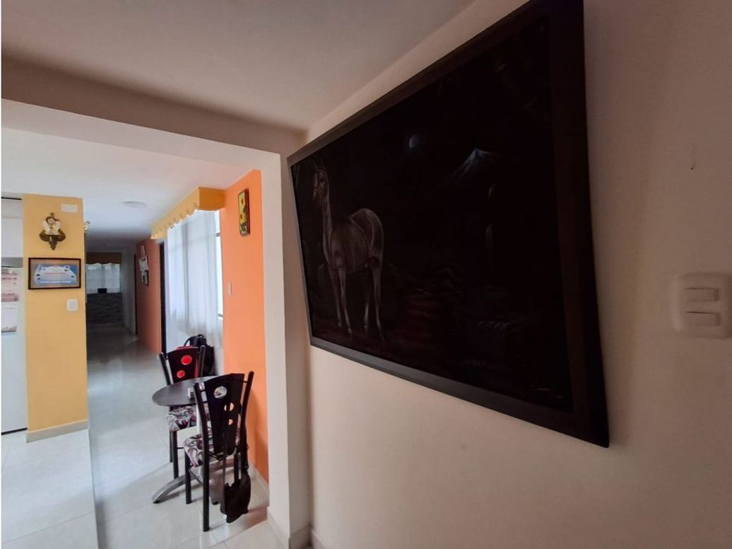 Apartamento de 6 alcobas en venta en Fontibón Centro, Bogotá, 240 m² · foto 10 de 20