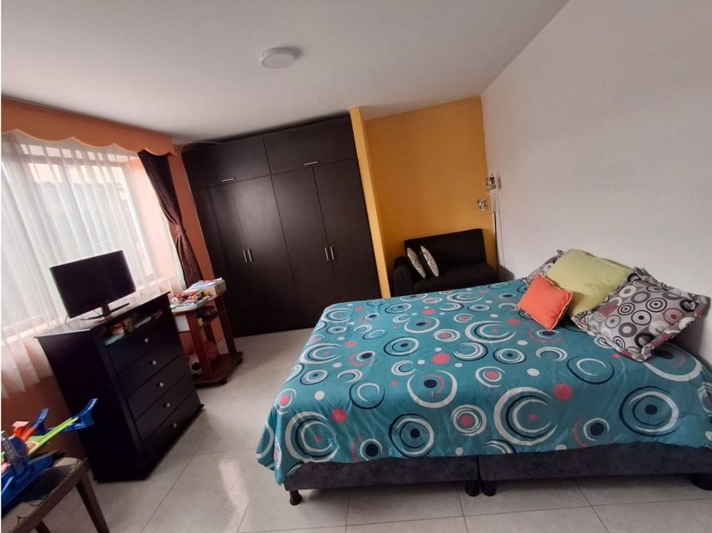 Apartamento de 6 alcobas en venta en Fontibón Centro, Bogotá, 240 m² · foto 15 de 20