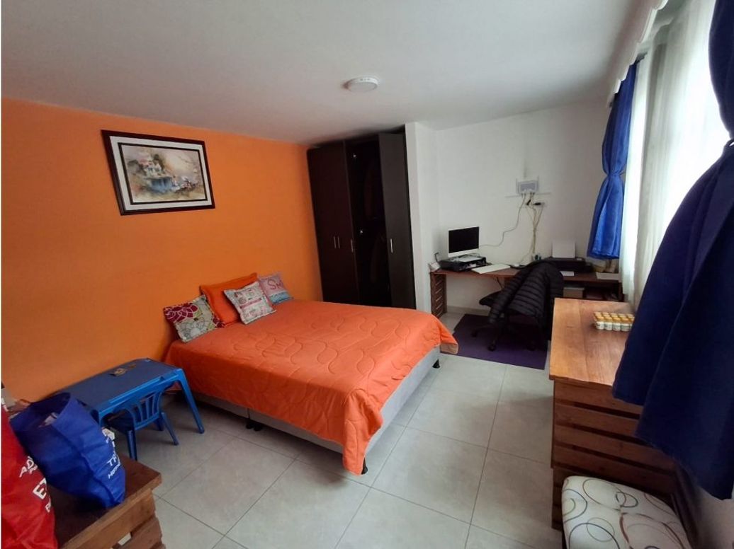 Apartamento de 6 alcobas en venta en Fontibón Centro, Bogotá, 240 m² · foto 13 de 20