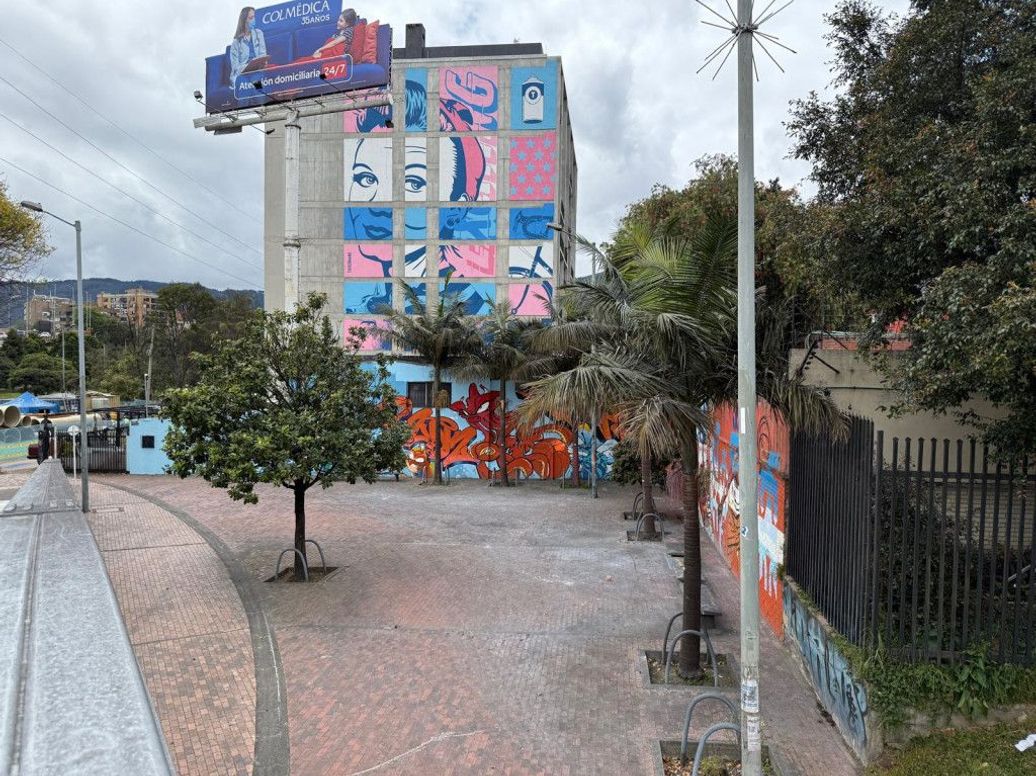 Casa de 4 alcobas en venta en Polo Club, Bogotá, 312 m² · foto 9 de 17