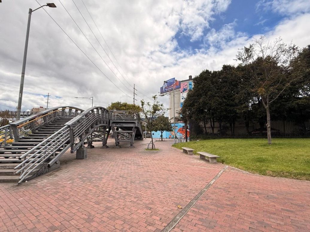 Casa de 4 alcobas en venta en Polo Club, Bogotá, 312 m² · foto 14 de 17