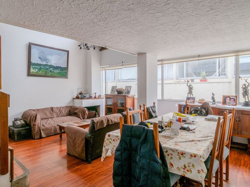 Apartamento de 3 alcobas en venta en María Cristina, Bogotá, 128 m² · foto 2 de 20