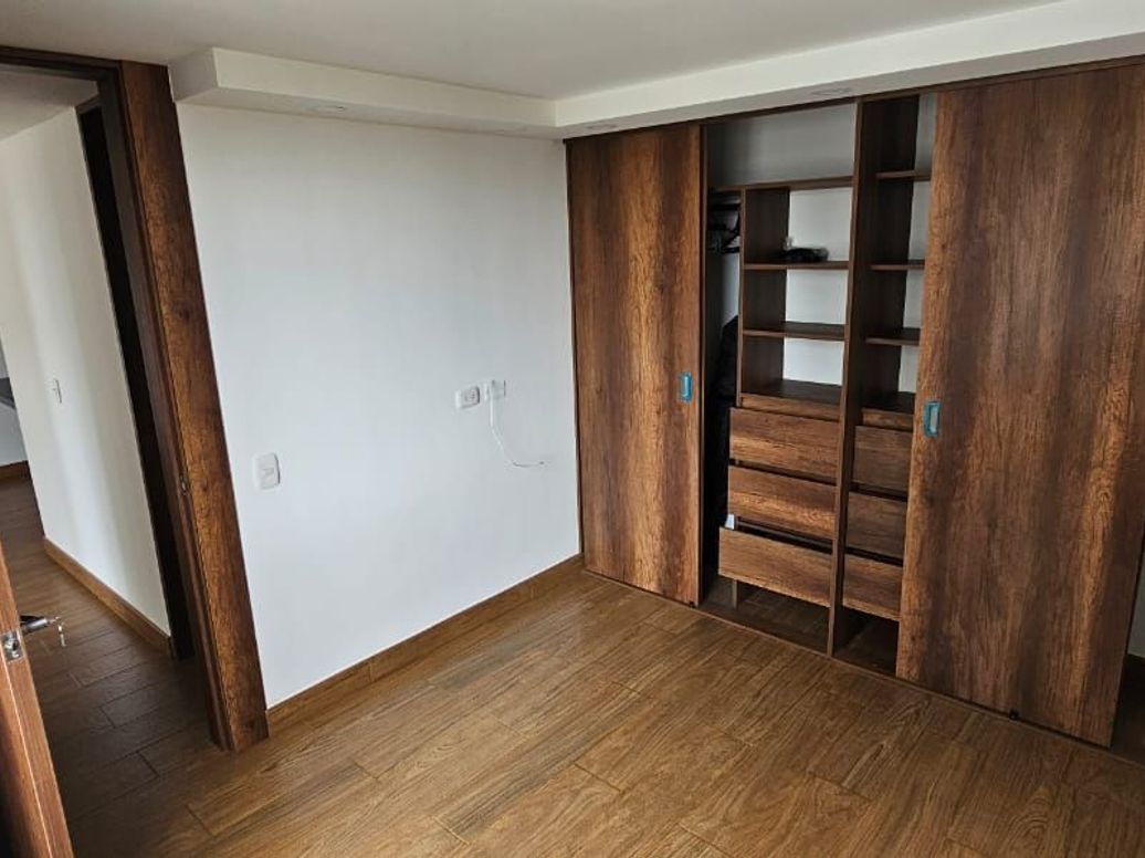 Apartamento de 3 alcobas en venta en Fontibón, Bogotá, 45 m² · foto 9 de 20