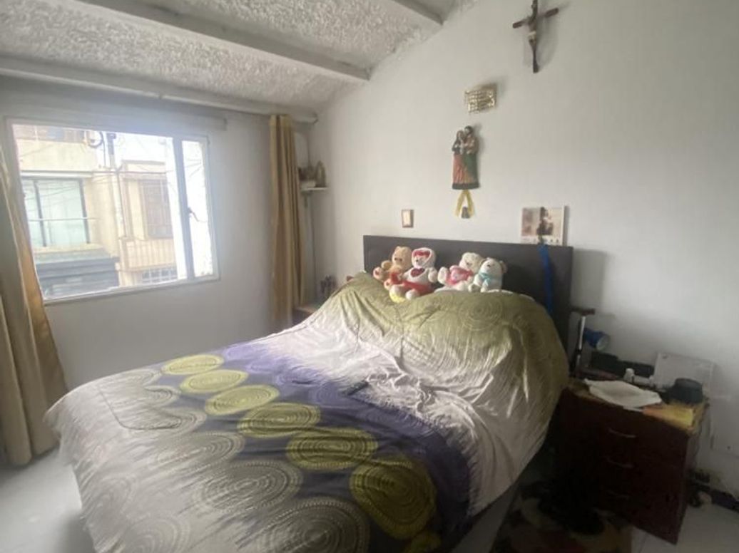 Casa de 6 alcobas en venta en Villas Del Madrigal, Bogotá, 320 m² · foto 17 de 20