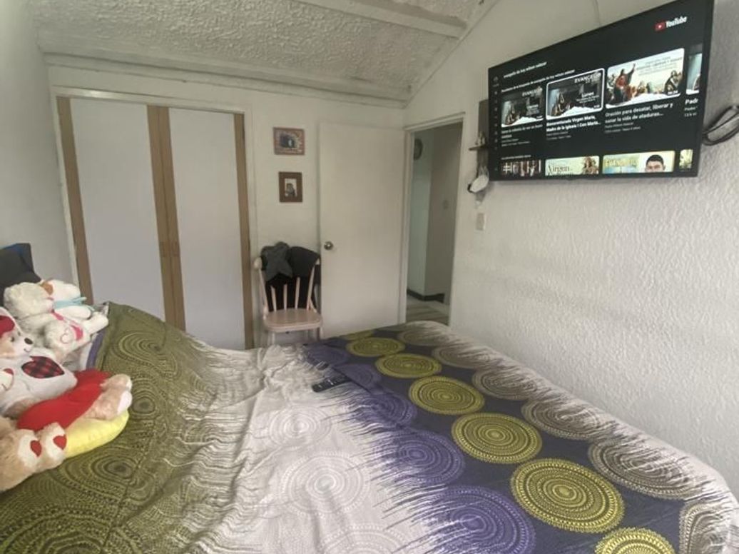 Casa de 6 alcobas en venta en Villas Del Madrigal, Bogotá, 320 m² · foto 18 de 20