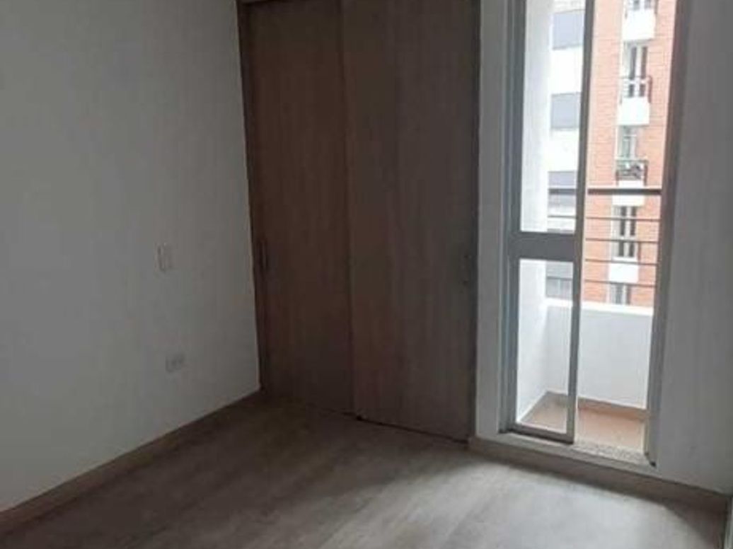 Apartamento de 2 alcobas en venta en Campo Alegre, Bogotá, 46 m² · foto 19 de 20