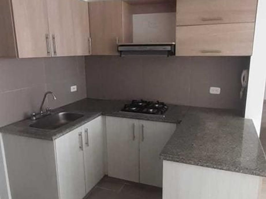 Apartamento de 2 alcobas en venta en Campo Alegre, Bogotá, 46 m² · foto 4 de 20