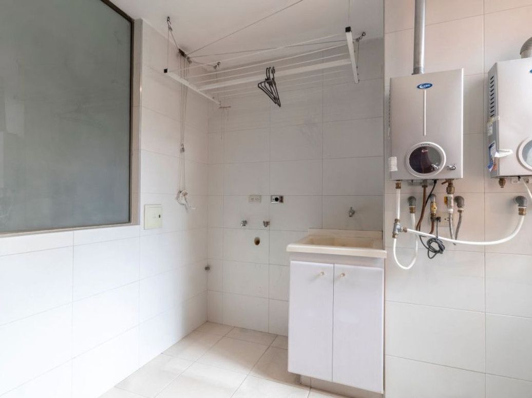Apartamento de 3 alcobas en venta en Santa Barbara Occidental, Bogotá, 183 m² · foto 19 de 19