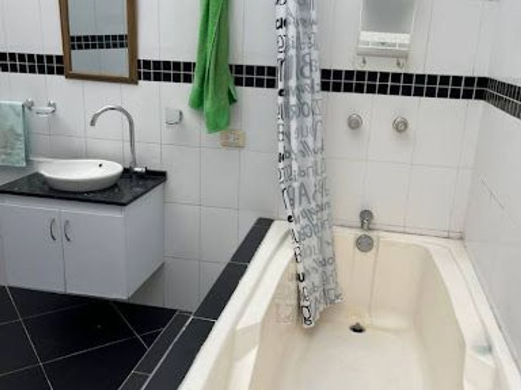 Apartamento de 1 alcoba en venta en Verbenal, Bogotá, 64 m² · foto 9 de 12