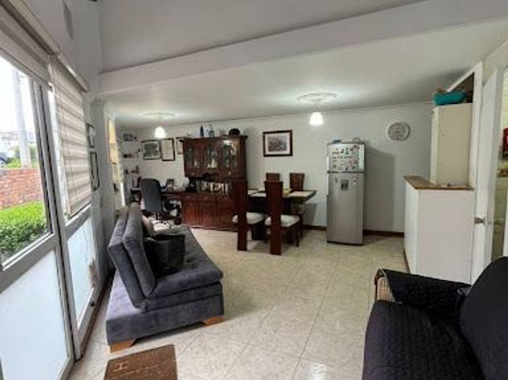 Apartamento de 1 alcoba en venta en Verbenal, Bogotá, 64 m² · foto 2 de 12