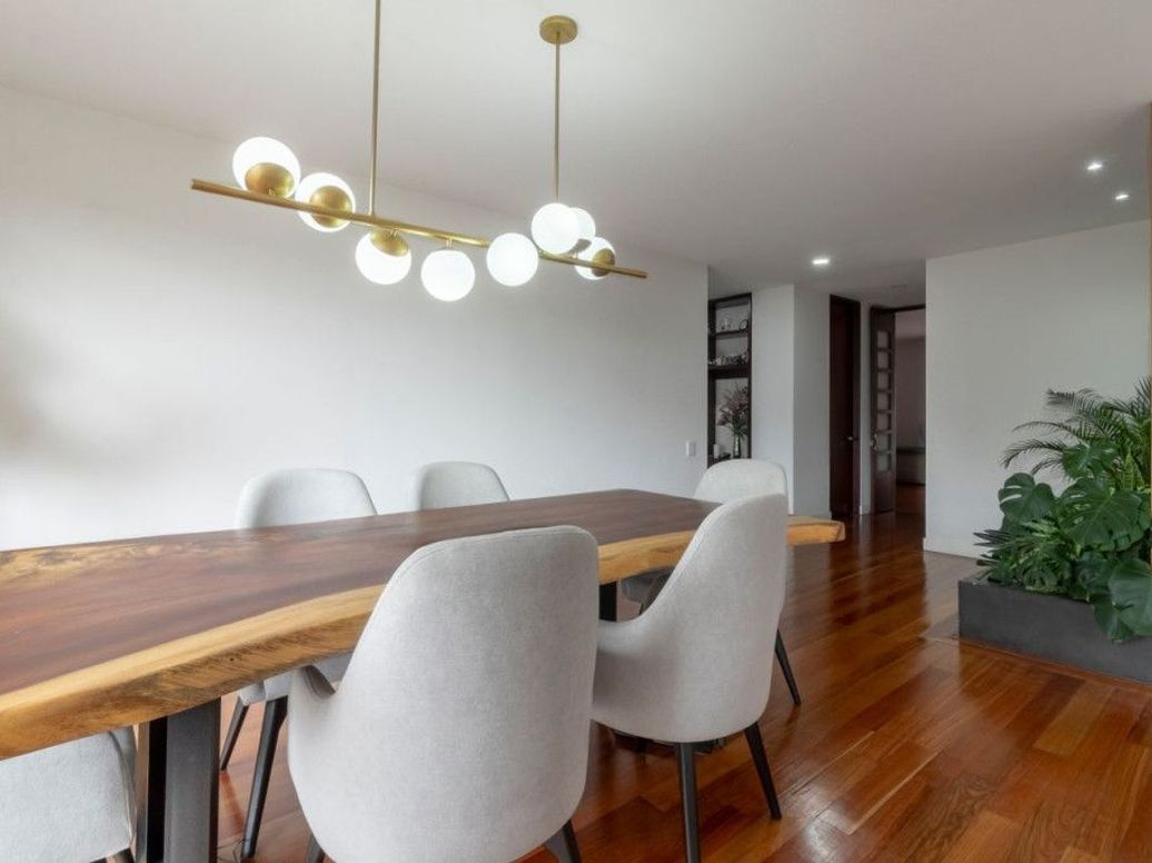Apartamento de 4 alcobas en venta en Suba Naranjos, Bogotá, 192 m² · foto 3 de 20