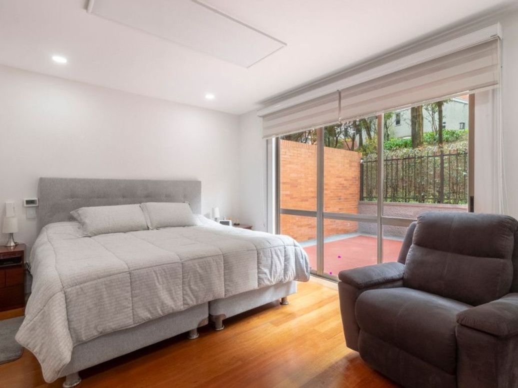 Apartamento de 4 alcobas en venta en Suba Naranjos, Bogotá, 192 m² · foto 14 de 20