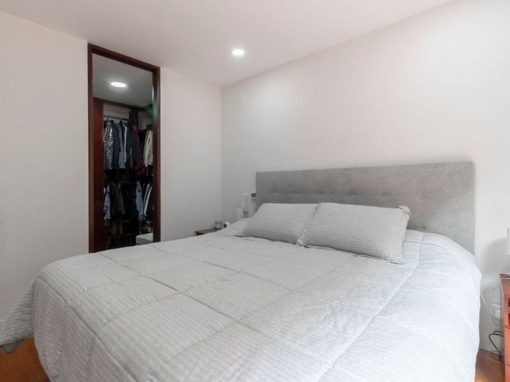 Apartamento de 4 alcobas en venta en Suba Naranjos, Bogotá, 192 m² · foto 6 de 20
