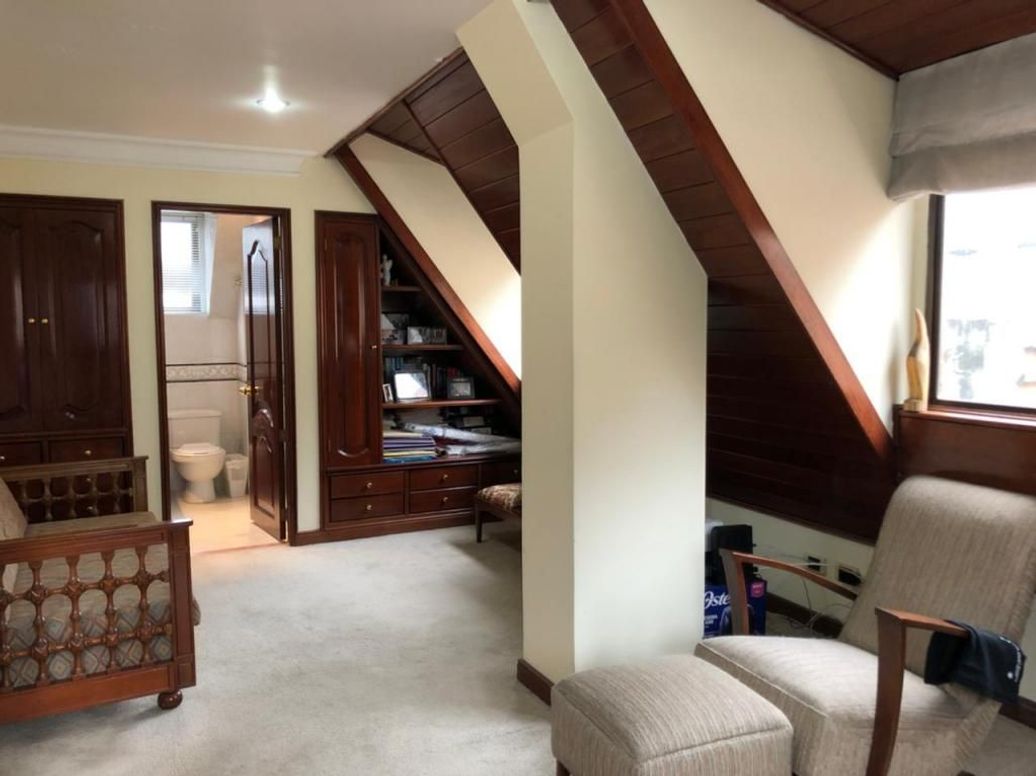 Apartamento de 4 alcobas en venta en Chico Norte Et. Ii, Bogotá, 212 m² · foto 15 de 20