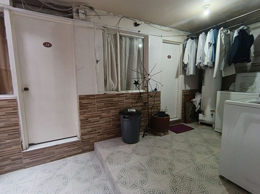 Casa de 15 alcobas en venta en El Recuerdo, Bogotá, 167 m² · foto 8 de 13