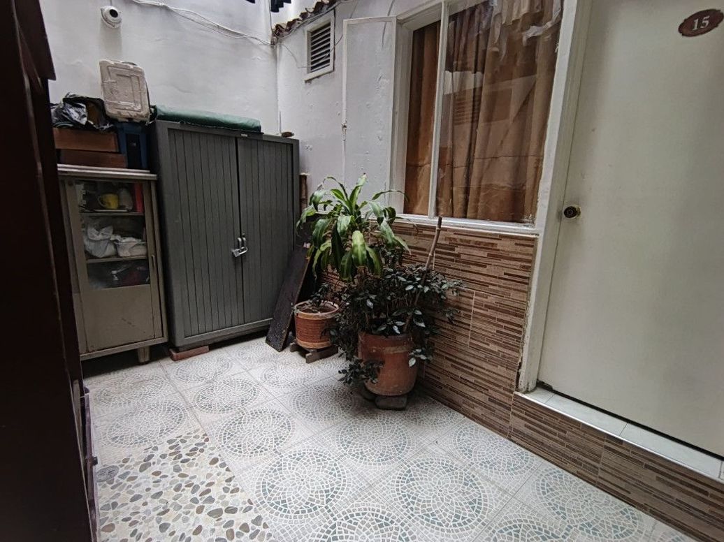 Casa de 15 alcobas en venta en El Recuerdo, Bogotá, 167 m² · foto 10 de 13
