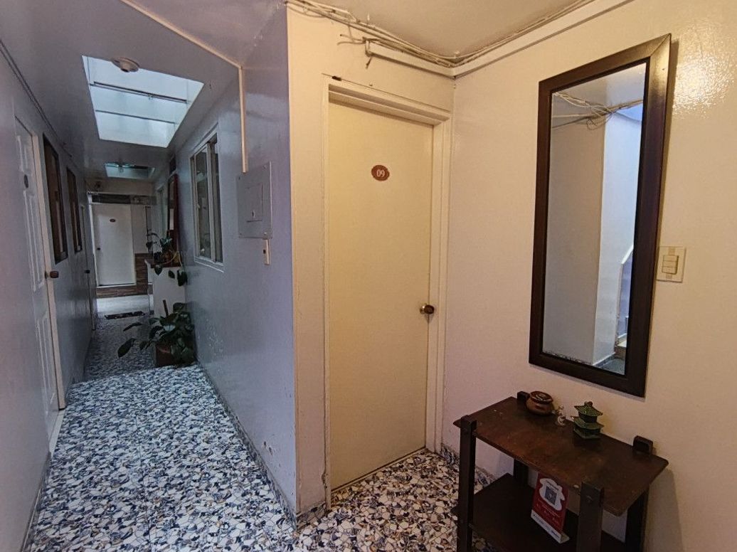 Casa de 15 alcobas en venta en El Recuerdo, Bogotá, 167 m² · foto 5 de 13