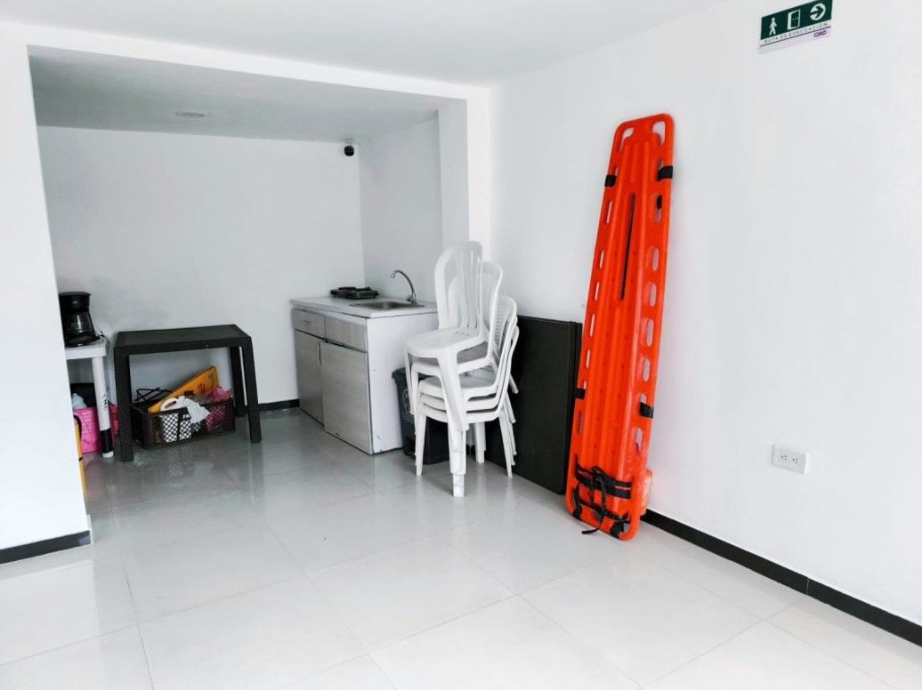 Casa de 5 alcobas en venta en Quinta Camacho, Bogotá, 205 m² · foto 16 de 20