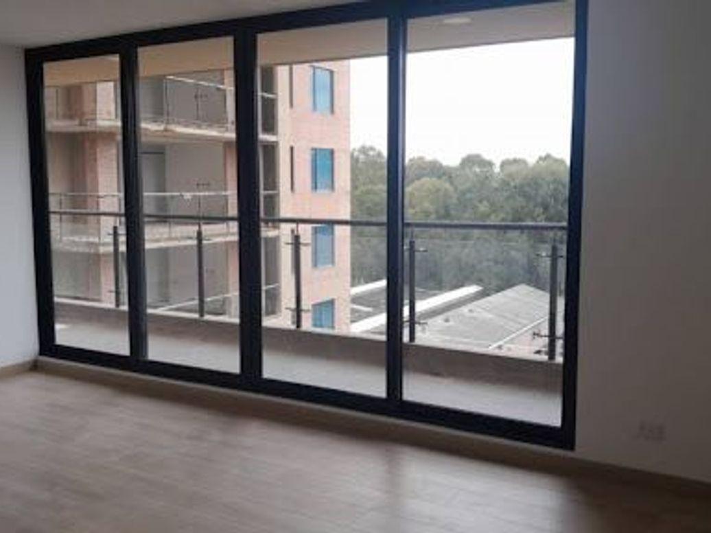 Apartamento de 3 alcobas en venta en Montevideo, Bogotá, 97 m² · foto 3 de 20